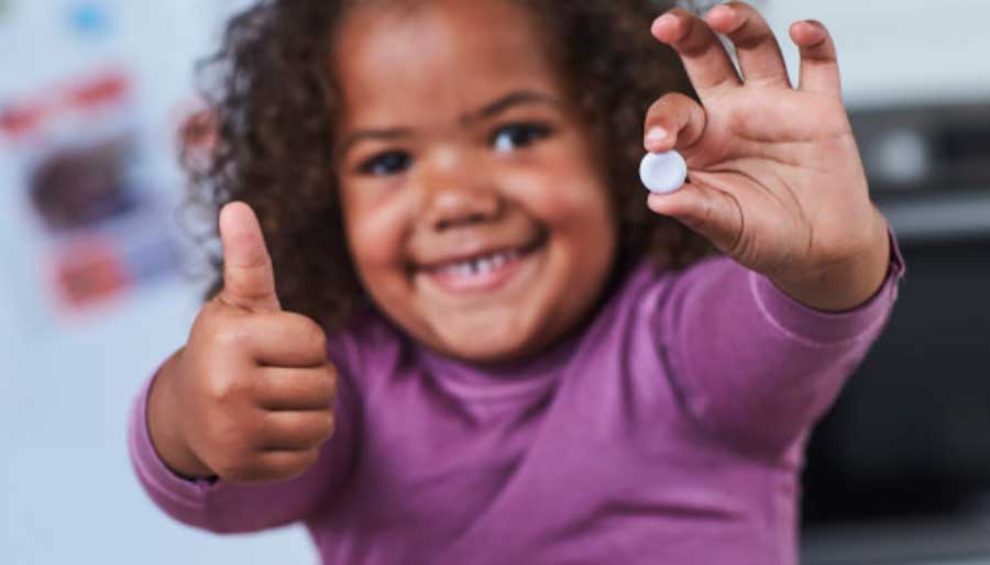 Girl probiotics pill